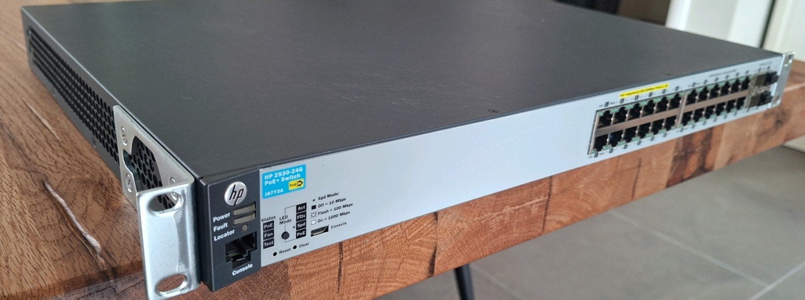 HP 2530-24G PoE+ Switch (J9773A), Computers en Software, Netwerk switches, Ophalen of Verzenden