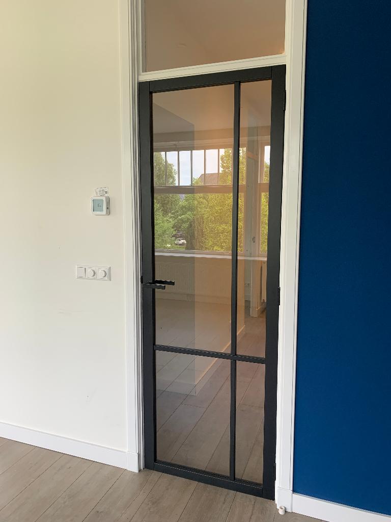 Mat zwarte glazen binnendeur (stalen deur look), Ophalen, Minder dan 80 cm, Binnendeur, 200 tot 215 cm