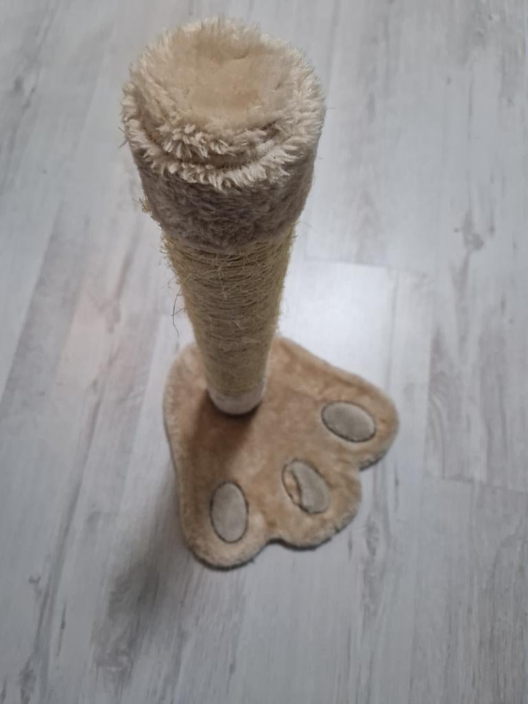 Gratis krabpaal, Dieren en Toebehoren, Krabmeubelen, Ophalen, Gebruikt, Krabpaal