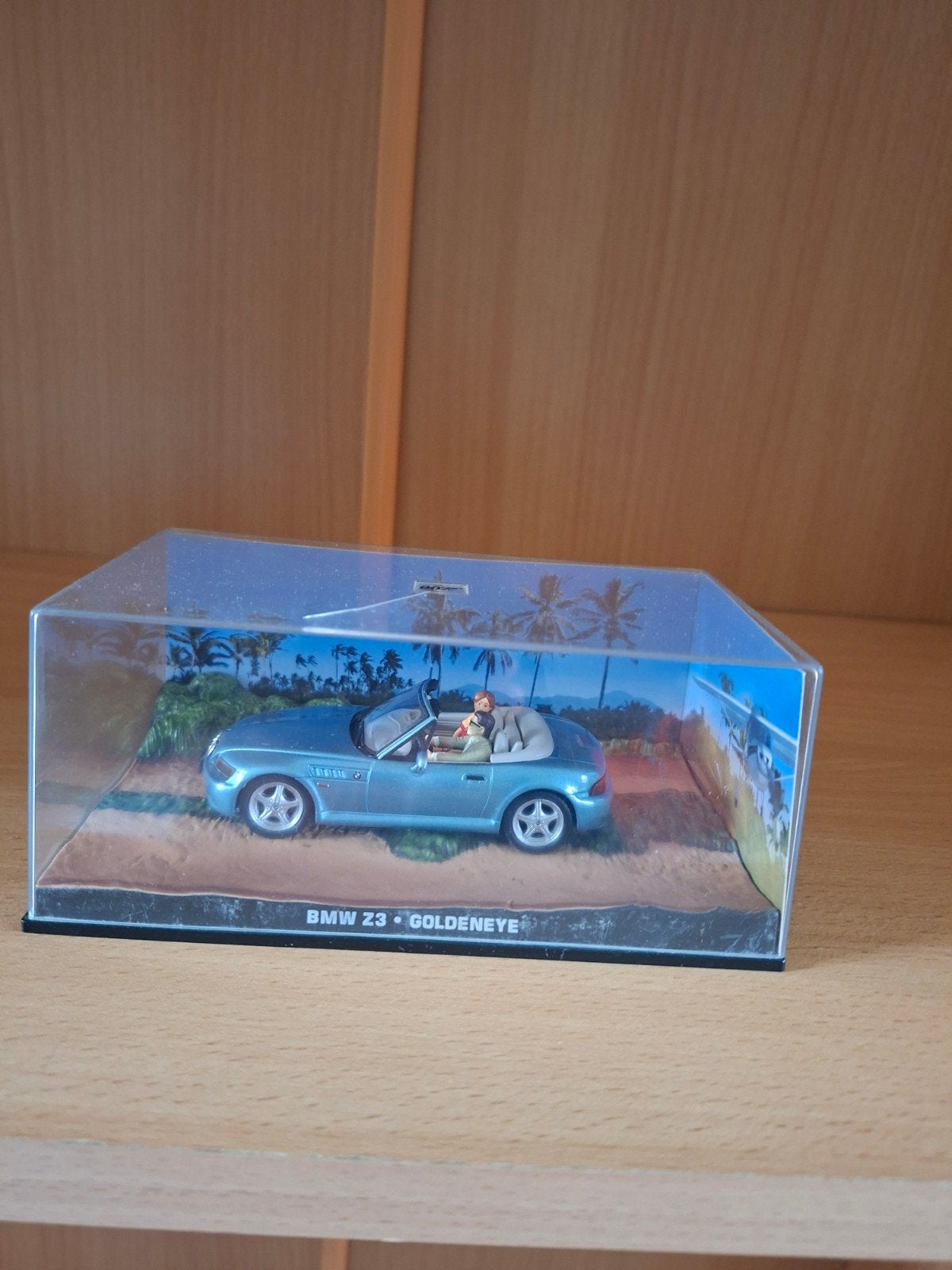 BMW Z3 Goldeneye modelauto - James Bond 007, Ophalen of Verzenden, Zo goed als nieuw, Auto, Overige merken