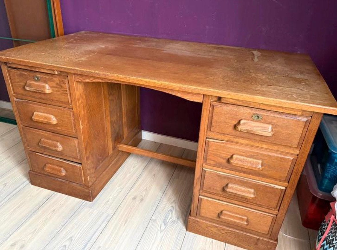 Gratis bureau, Ophalen, Zo goed als nieuw