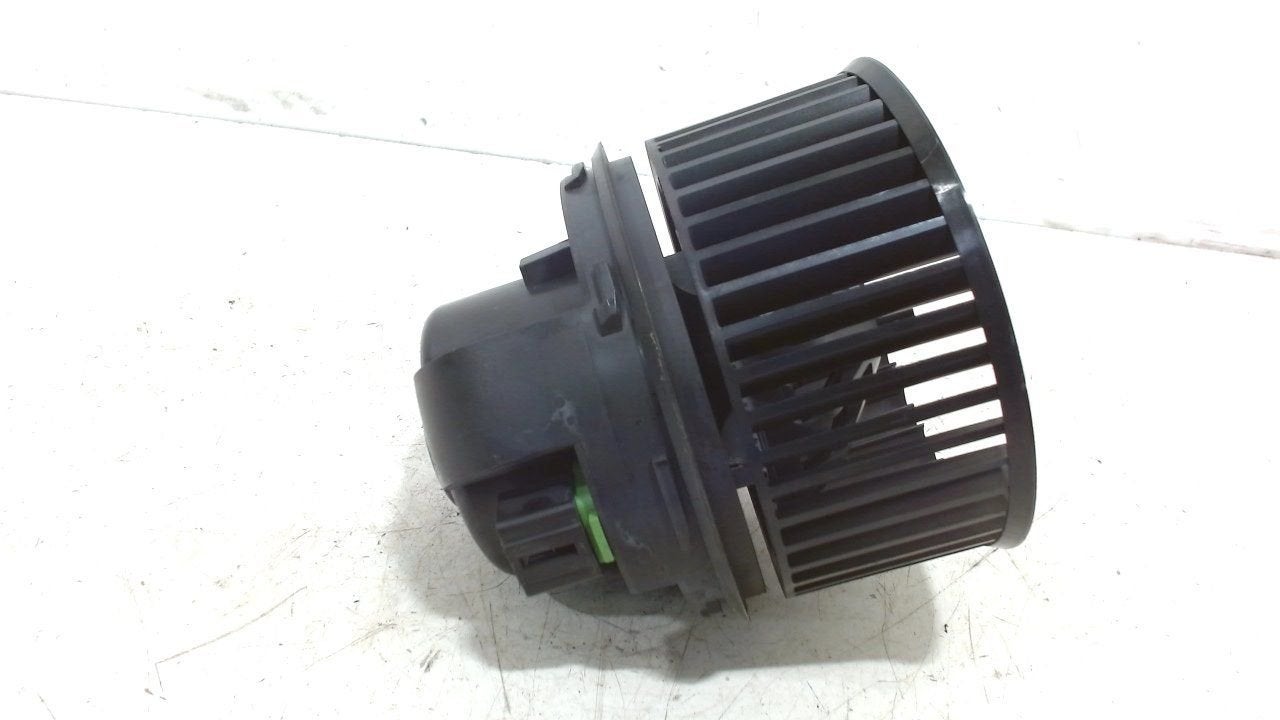 Kachel ventilator motor Volvo V40, Onderdelen@venauto.nl, Van der Ven Autorecycling B.V., Gebruikt, Ettenseweg 76, 4706 PB Roosendaal, The Netherlands