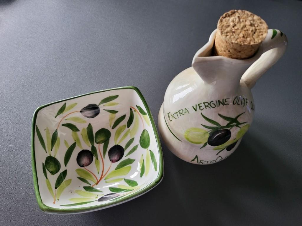 Olijven setje van een schaaltje en een kannetje, Overige typen, Nieuw, Ophalen of Verzenden, Steen/keramiek