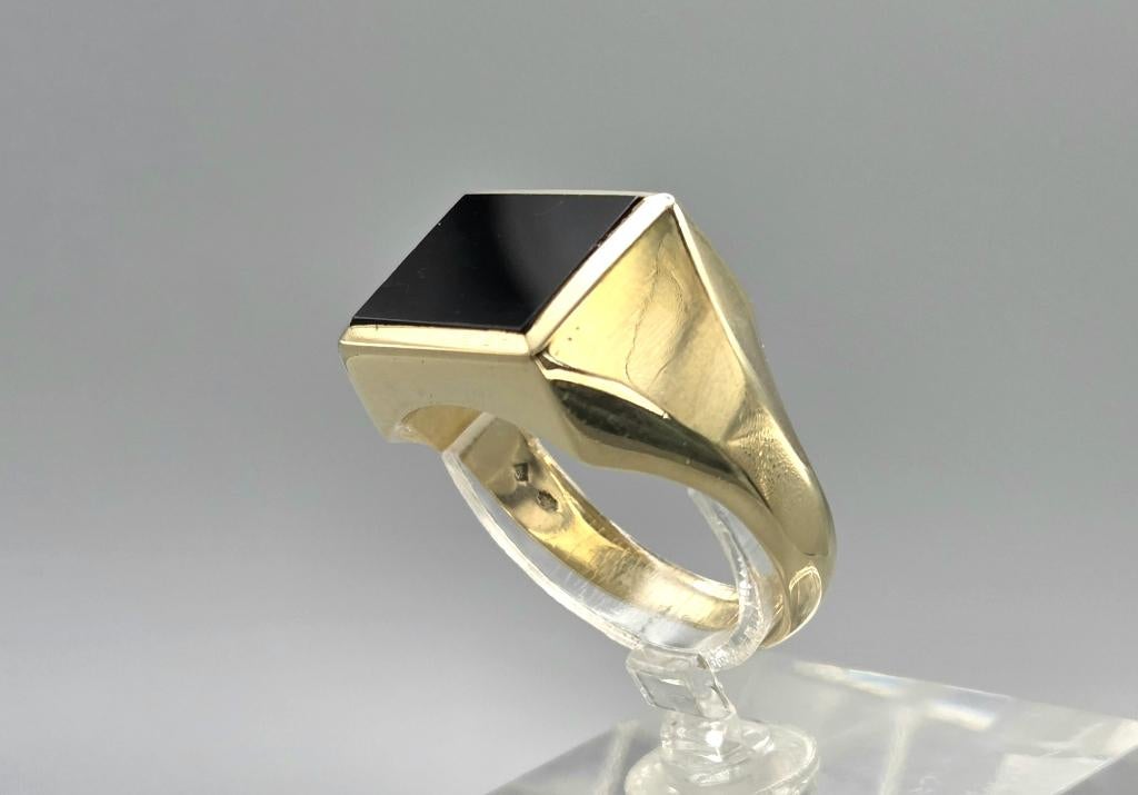 Gouden Vintage heren zegelring met onyx. 2026/258., 20 of groter, ., Zwart, Ophalen of Verzenden