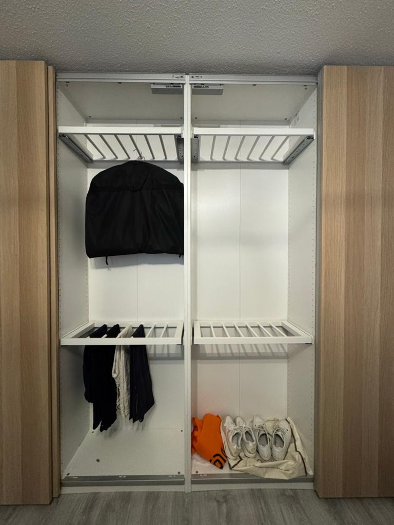 4x IKEA KOMPLEMENT Uittrekbare Broekhanger PAX 75x35, Ophalen, Zo goed als nieuw