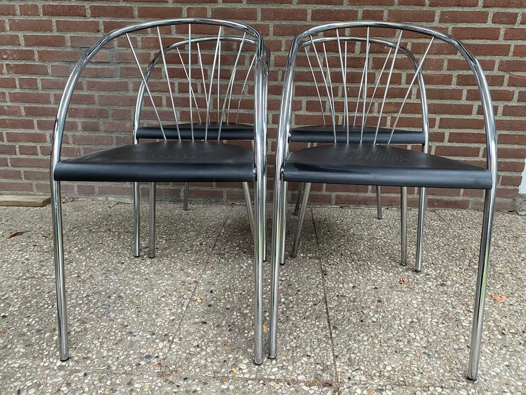 IKEA Boden stapelbare stoelen - 4 stuks, Huis en Inrichting, Stoelen, Ophalen, Gebruikt, Zwart, Vintage