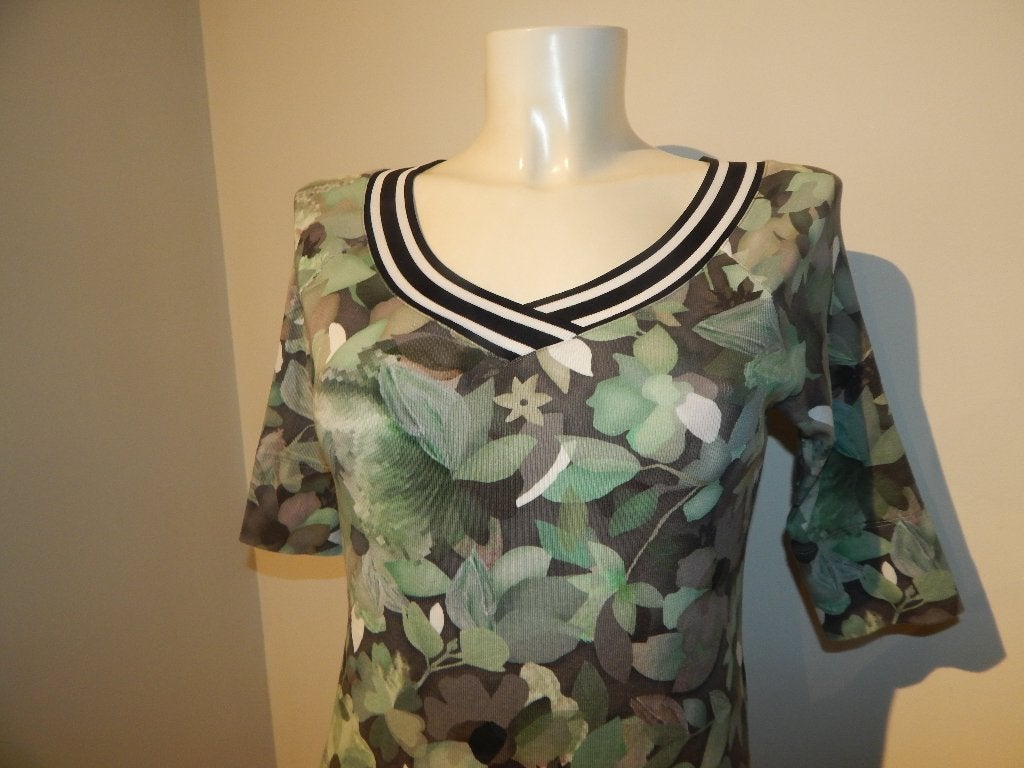 Marccain shirt blad print koele tinten merk druk zijkant N4, Maat 38/40 (M), Verzenden, Zo goed als nieuw, Korte mouw