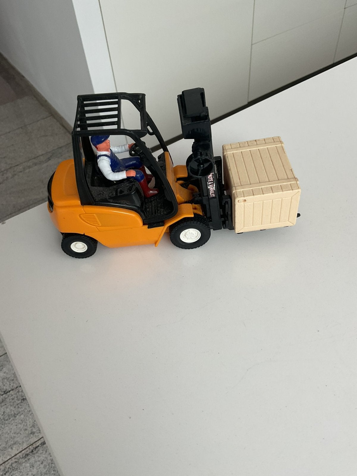 Vork heftruck met chauffeur, Ophalen, Zo goed als nieuw