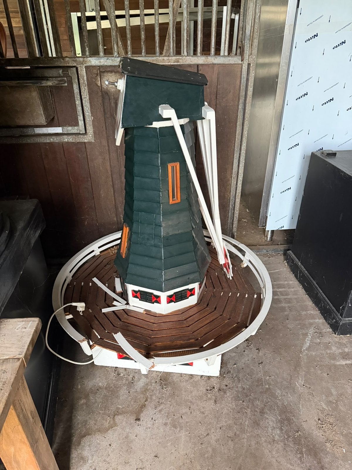 Decoratieve Molen met Waterrad - Tuinornament, Ophalen
