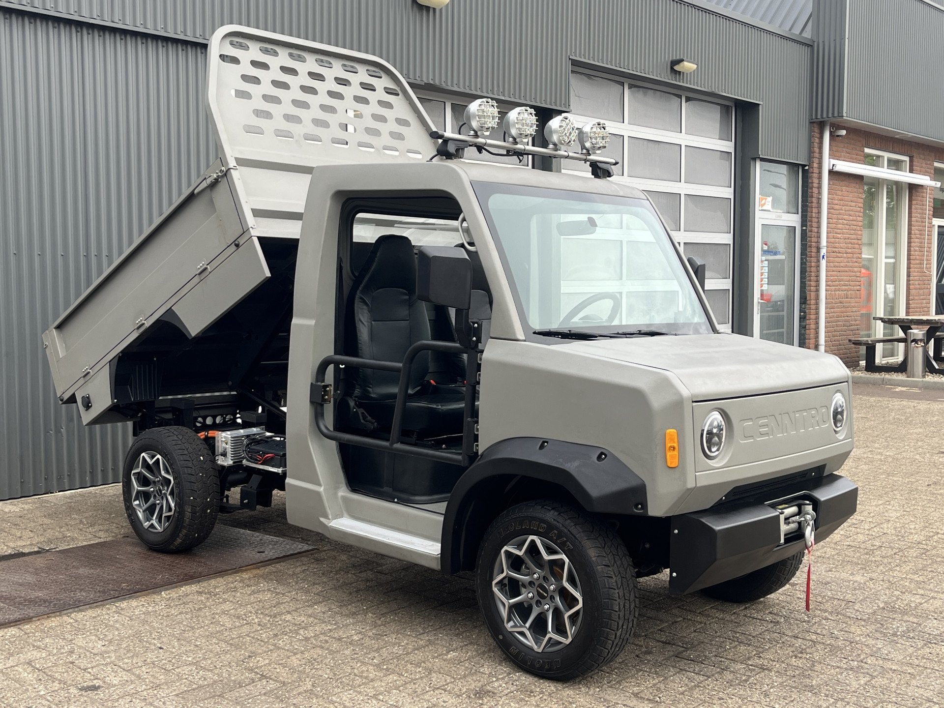 Cenntro Logistar TeeMak Kipper 100% elektrisch Nieuw ideaal, Auto's, Gebruikt, Zwart, Trekhaak, Zilver of Grijs