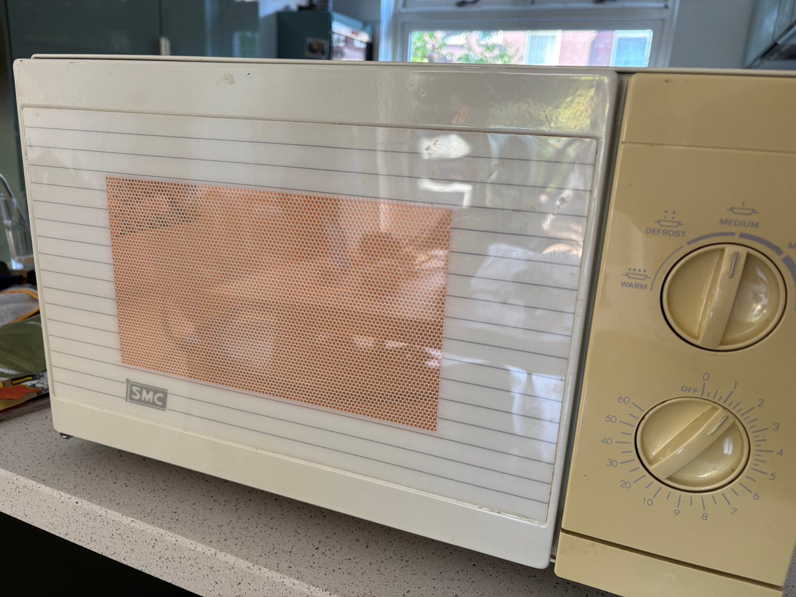 SMC magnetron 700 w, Witgoed en Apparatuur, Ophalen, Gebruikt