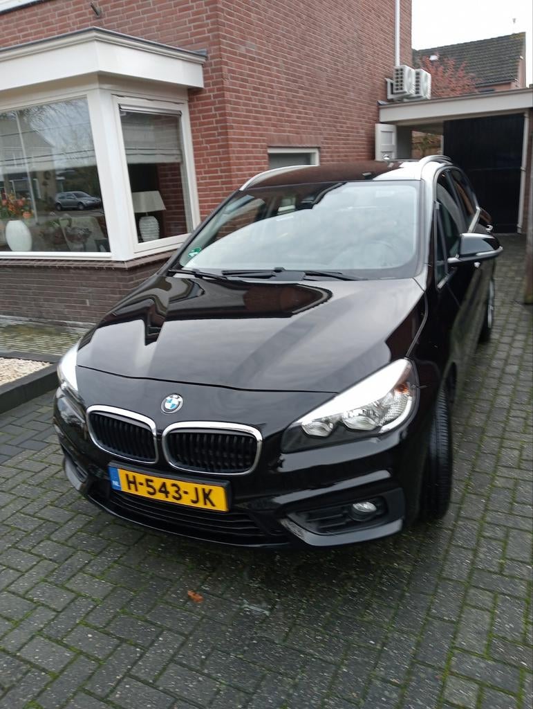 Te koop Bmw218i active tourer  kmstand 142.000 km  Handgesch, Auto's, Zwart, Handgeschakeld, Particulier, Te koop