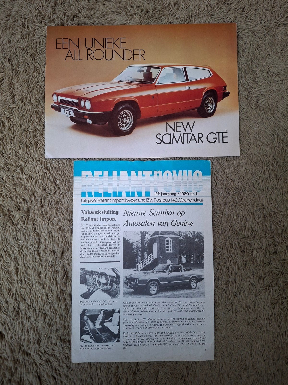 2x autofolder Reliant Scimitar 1e generatie, Verzenden, Zo goed als nieuw