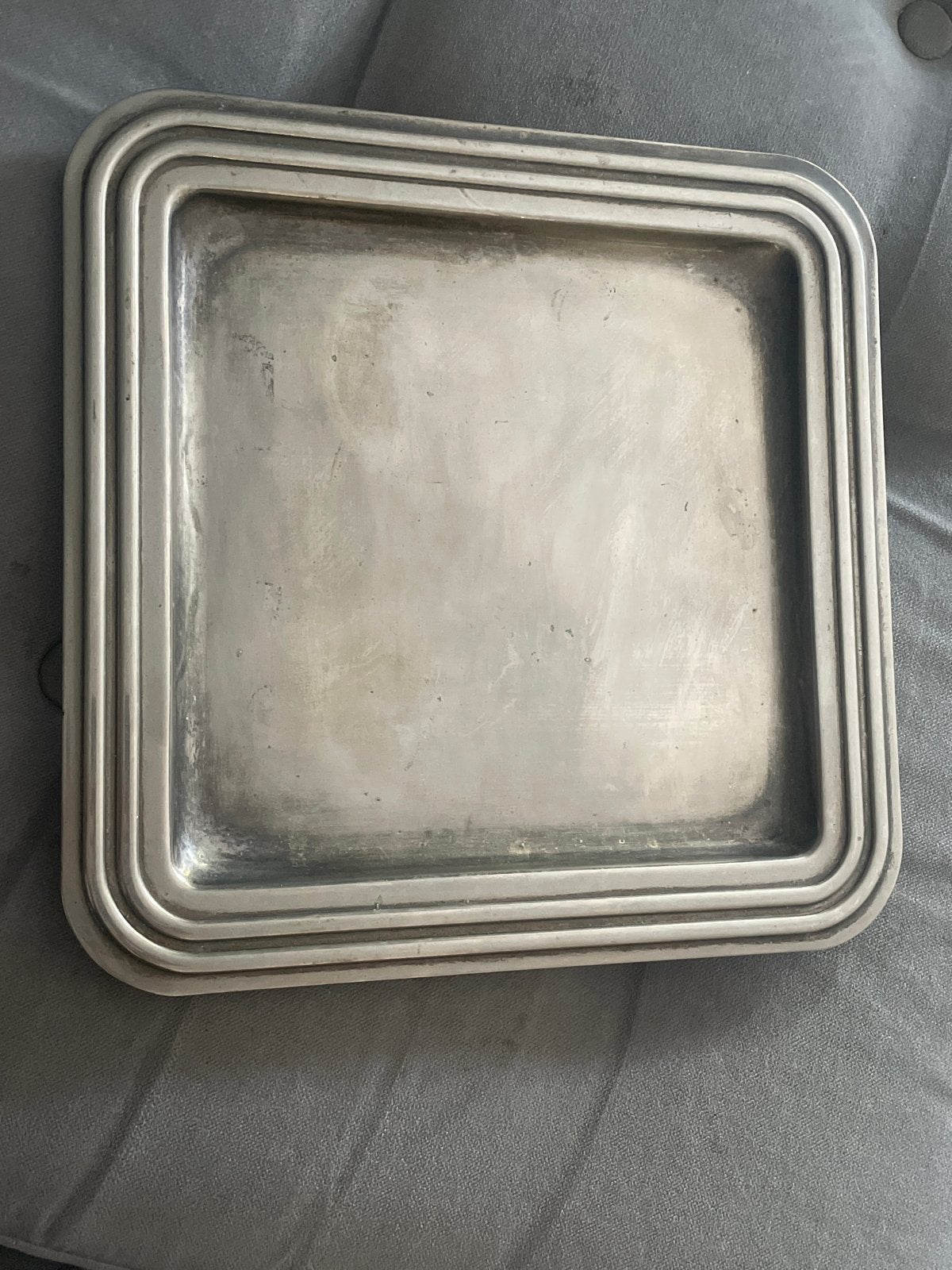Verzilverd metalen dienblad - Vierkant met afgeronde hoeken, Gebruikt, Vierkant, Ophalen of Verzenden, Afgeronde hoeken