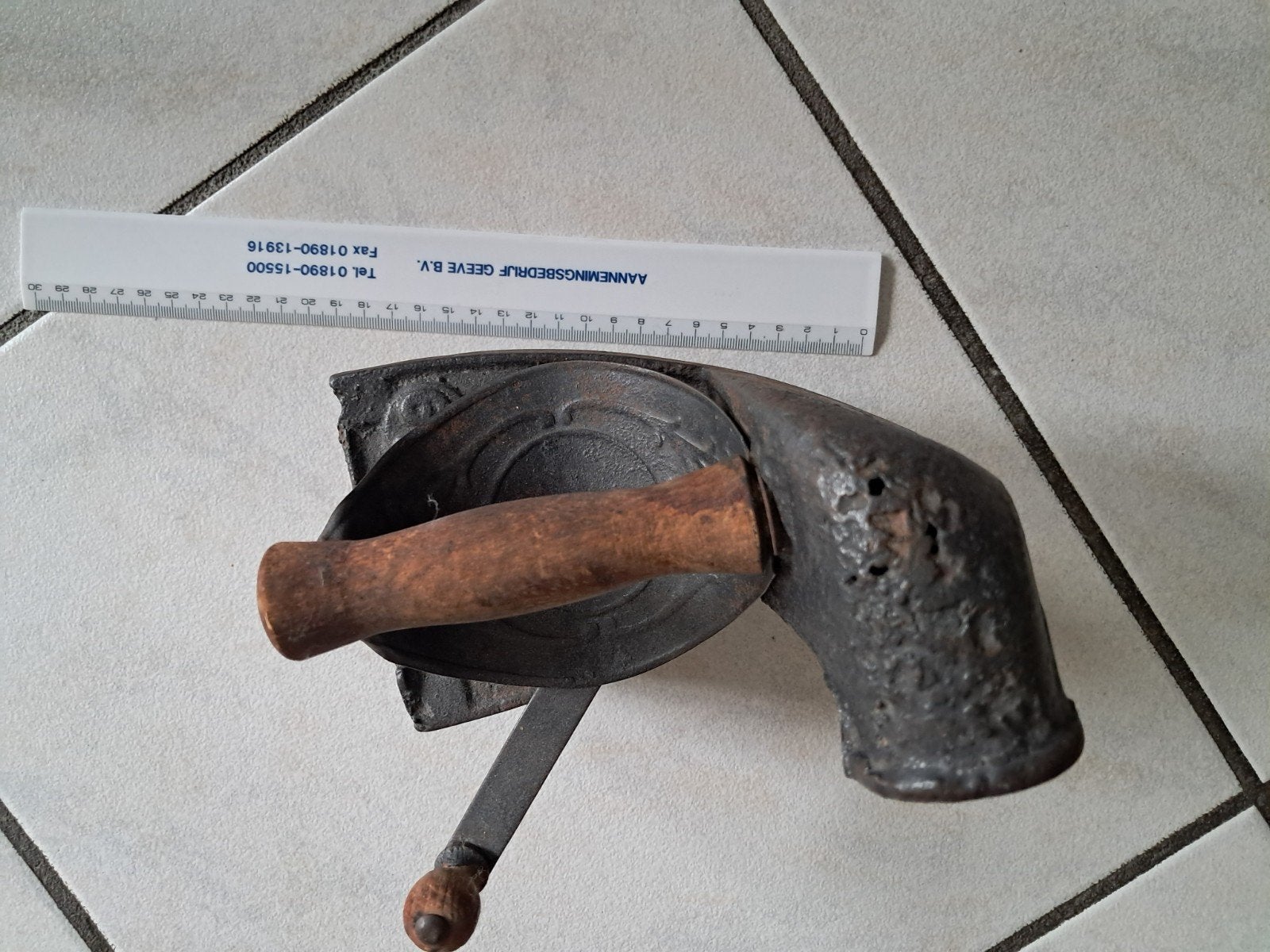 Antiek kolen strijkijzer - decoratief, Ophalen of Verzenden, Gebruikt