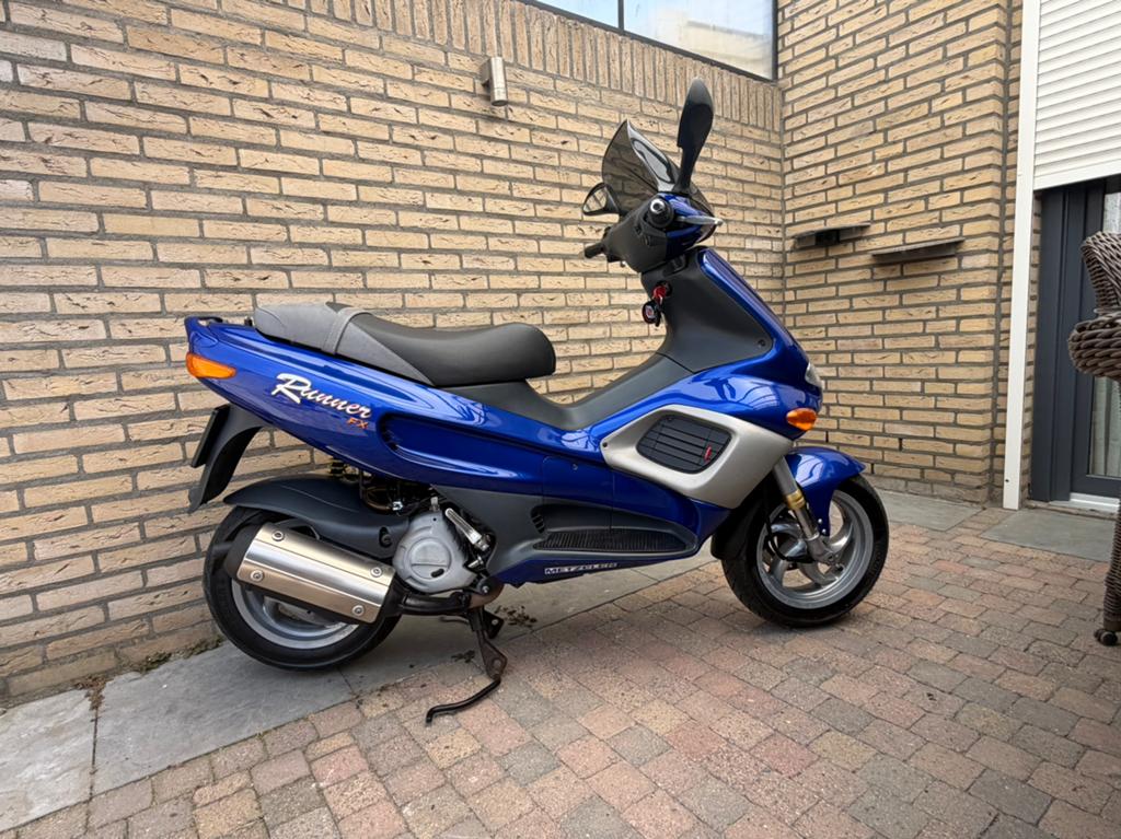 Gilera Runner 180cc | Historie | Onderhouden | A2 | Topstaat, Ophalen, Overige modellen, Zo goed als nieuw, Benzine