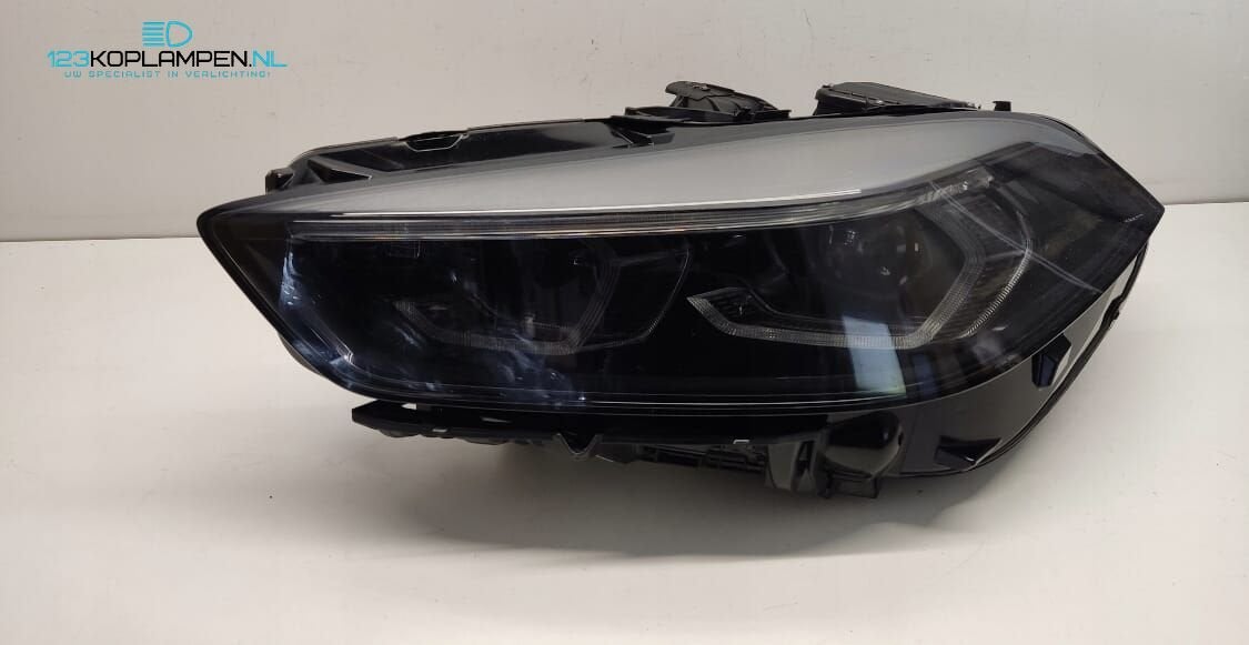 BMW 1 Serie F40 Shadow Line Adaptive Full Led Koplamp links, Gebruikt, -, -, Ophalen of Verzenden