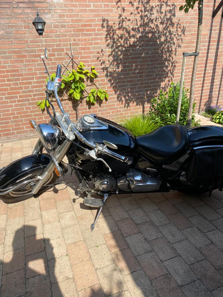 Yamaha dragstar 650, Cardan-aandrijving, 2 cilinders, Occasion, Chopper