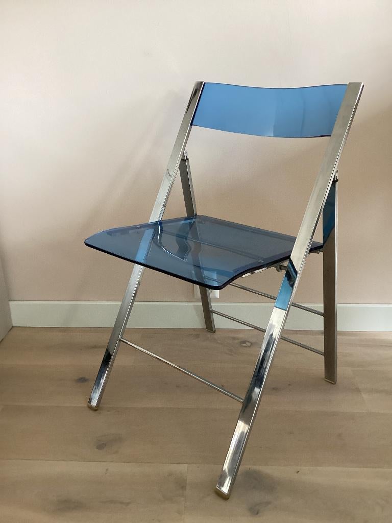 Transparantel ichtblauw acryl Klaptoel Kare design 1980, Ophalen, Blauw, Zo goed als nieuw, Metaal