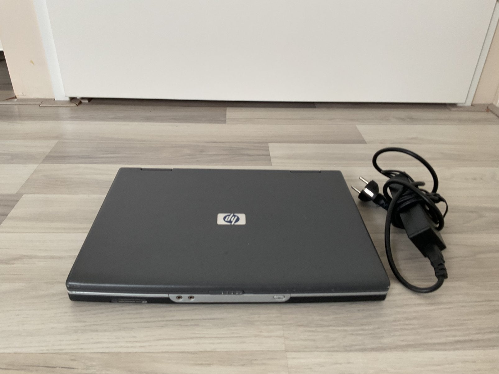 🔥 Goedwerkende HP windows XP laptop 🔥, Ophalen of Verzenden, Zo goed als nieuw, 15 inch, 2 tot 3 Ghz