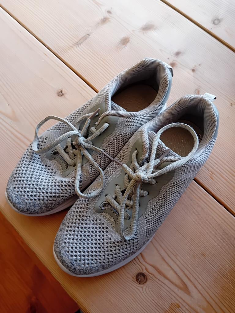 Osaga gymschoenen schoenen maat 36, Ophalen, Gebruikt, Meisje, Schoenen