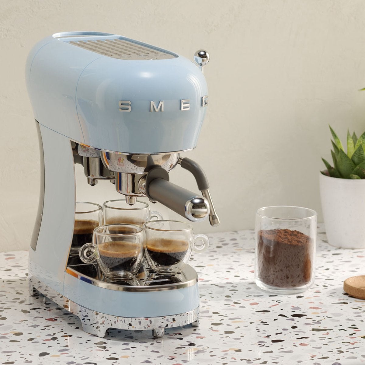 Smeg Espressomachine Nieuw + Garantie, Espresso apparaat, Nieuw, Gemalen koffie, Ophalen of Verzenden