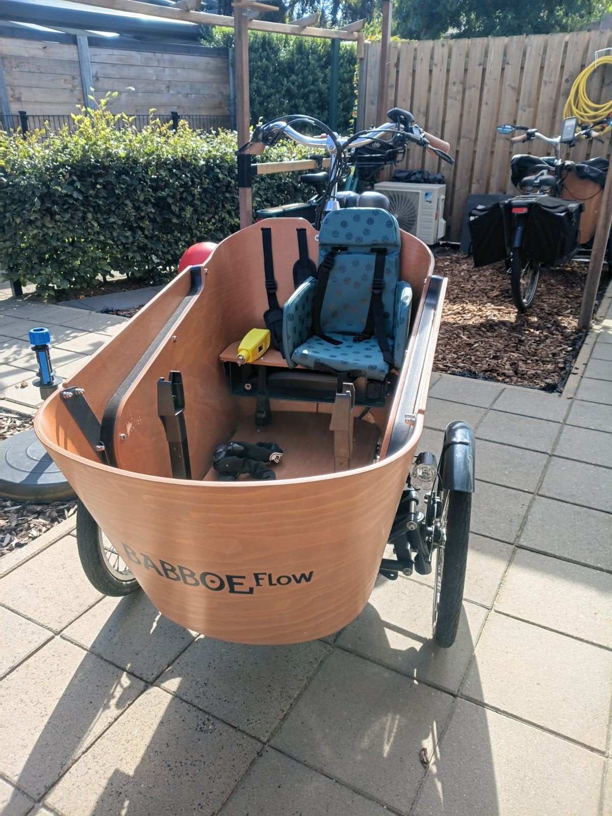 Babboe Flow bakfiets - Ideaal voor gezinnen!, Fietsen en Brommers, 3 kinderen, Elektrisch, Zo goed als nieuw, Ophalen