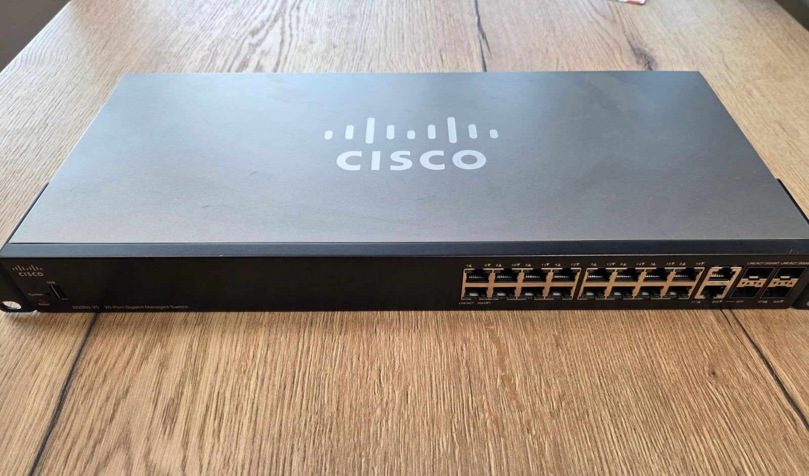 Cisco SG350-20 Managed Switch - 20-poorts, Computers en Software, Ophalen of Verzenden, Gebruikt