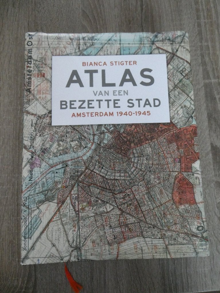 Atlas van een bezette stad, Amsterdam, Ophalen of Verzenden, Overige soorten, Nederland, Boek of Tijdschrift
