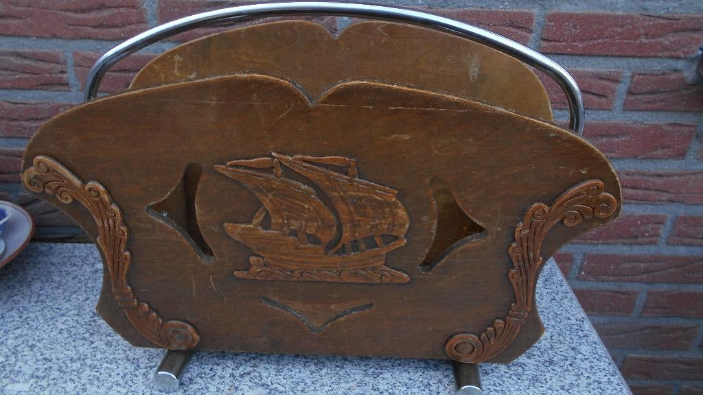 antiek krantenbak lectuurbak zeilschip eiken chroom 50-ties, Ophalen of Verzenden, Zo goed als nieuw