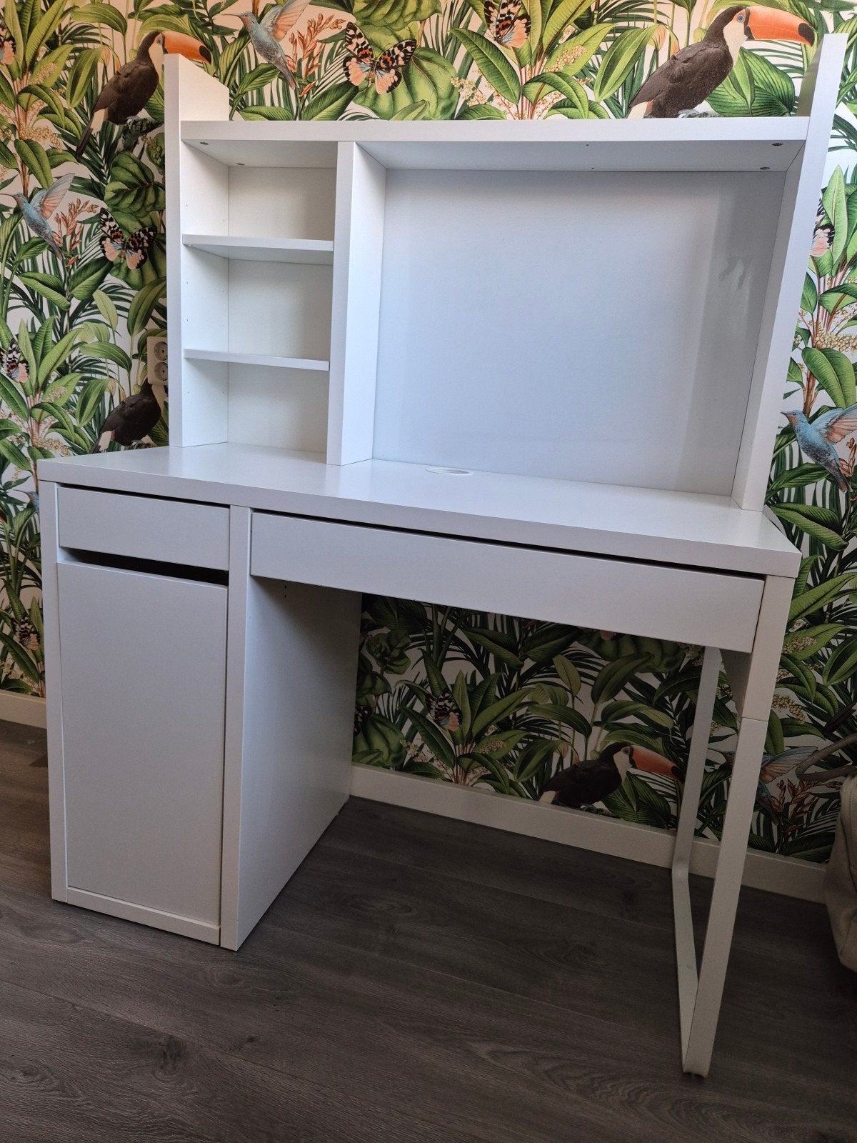 IKEA Micke bureau 105x50cm met opbouwdeel, Ophalen, 105 cm, Gebruikt, 50 cm