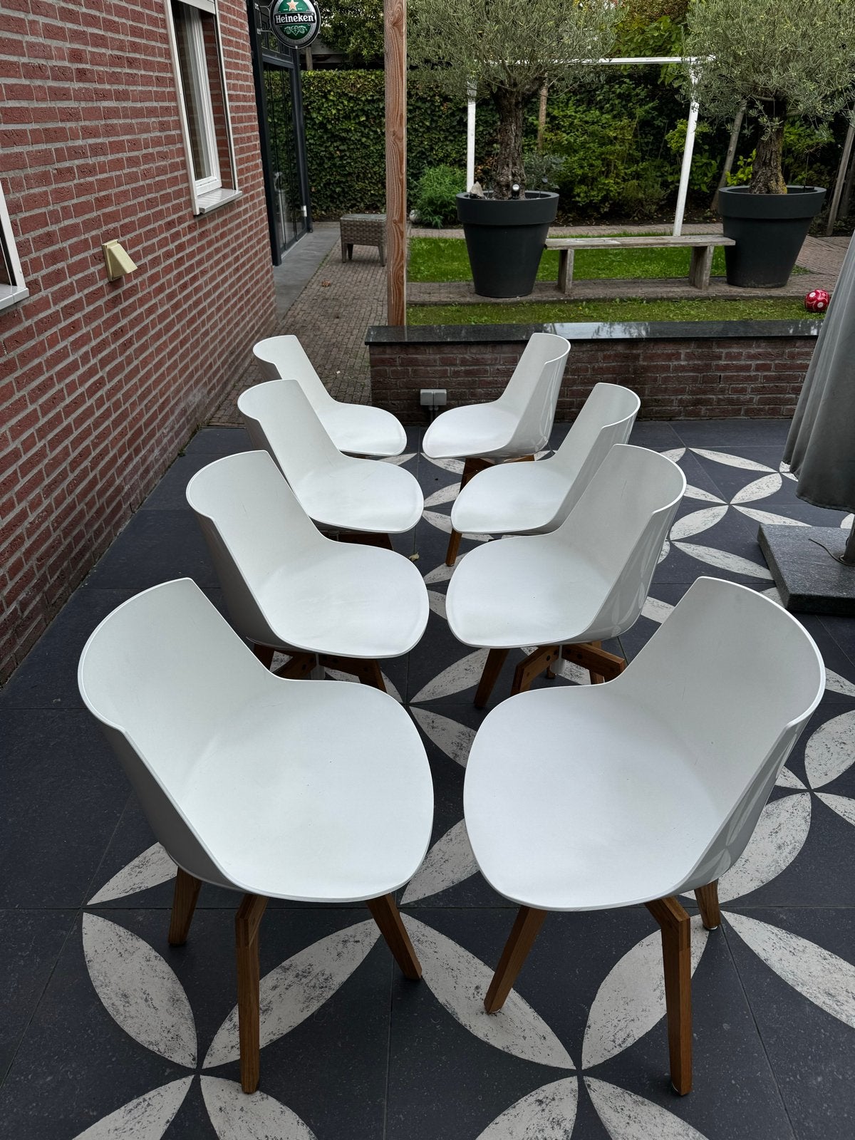 Eetkamer 8x Flow Chair Jean Marie Massaud design stoelen wit, Wit, Ophalen of Verzenden, Zo goed als nieuw, Vijf, Zes of meer stoelen