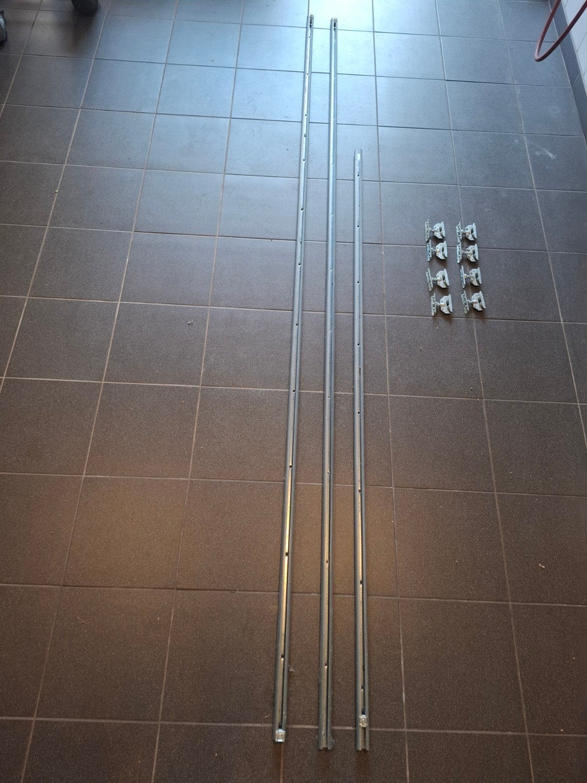 Solide railsysteem voor schuifdeuren - 2x 282cm, 1x 200, Ophalen, Gebruikt, Binnendeur, Schuifdeur