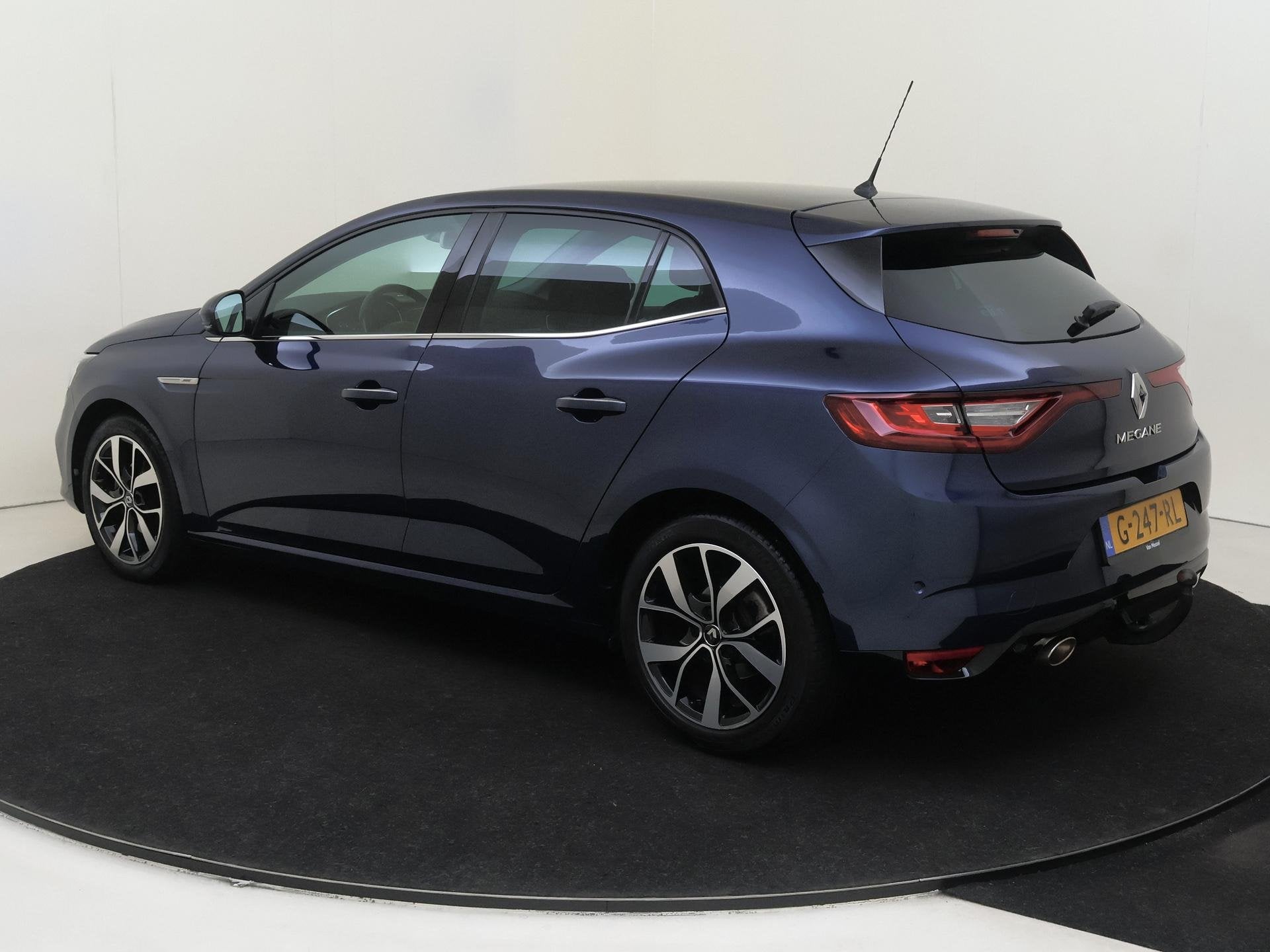 Renault Mégane 1.3 TCe Bose | airco automatisch | Apple Car, Voorwielaandrijving, 4 cilinders, Blauw, Bedrijf