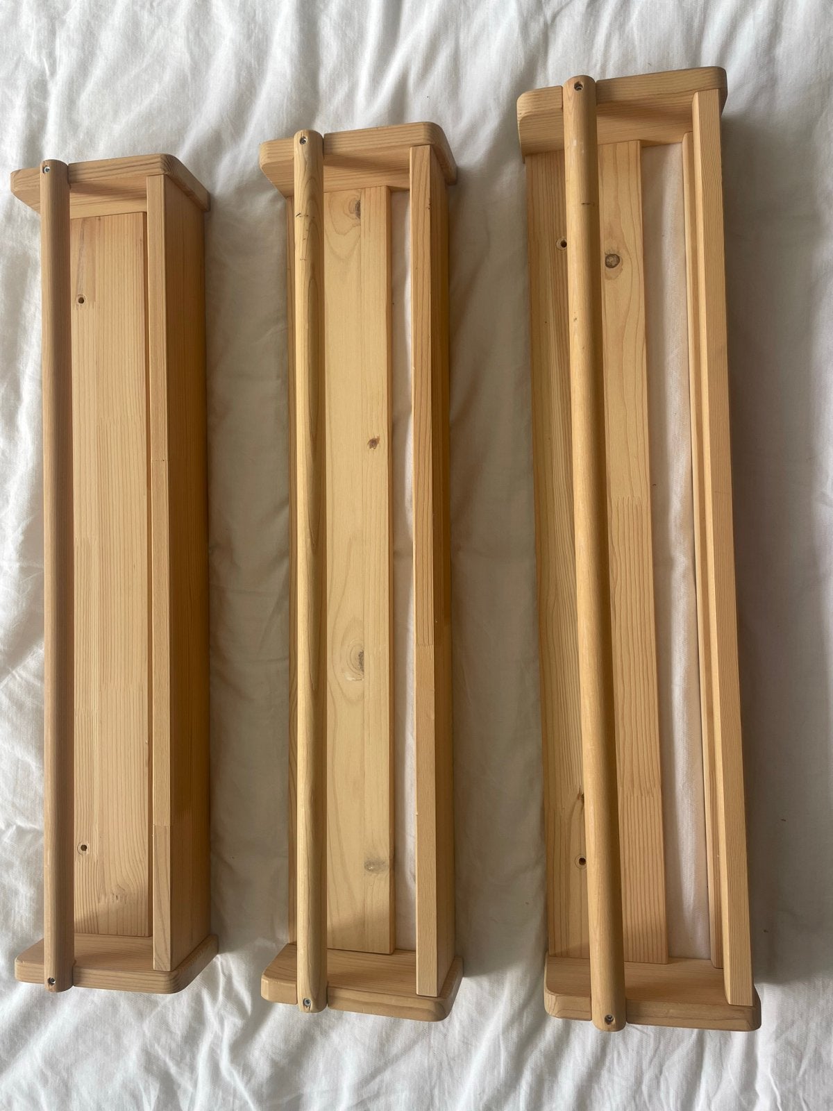 Houten kruidenrekjes / boeken plankjes kinderkamer (3 stuks), Ophalen, Gebruikt