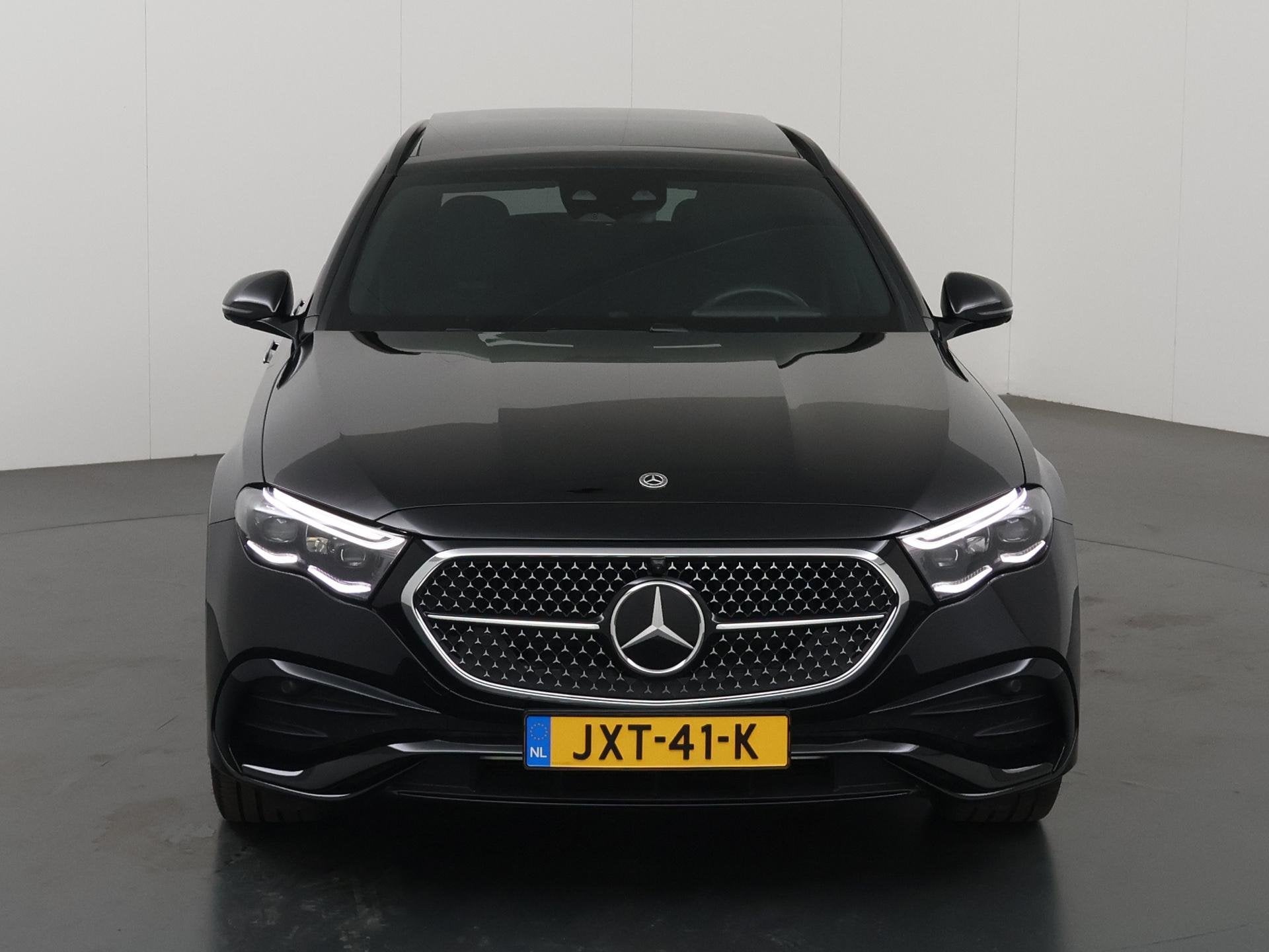 Mercedes-Benz E-klasse Estate 300 e AMG Line | Premium plus, Auto's, Mercedes-Benz, Achterwielaandrijving, Gebruikt, Euro 6, 4 cilinders