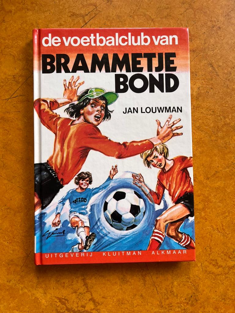 Jan Louwman - de voetbalclub van Brammetje bond, Boeken, Ophalen of Verzenden, Zo goed als nieuw, Fictie algemeen
