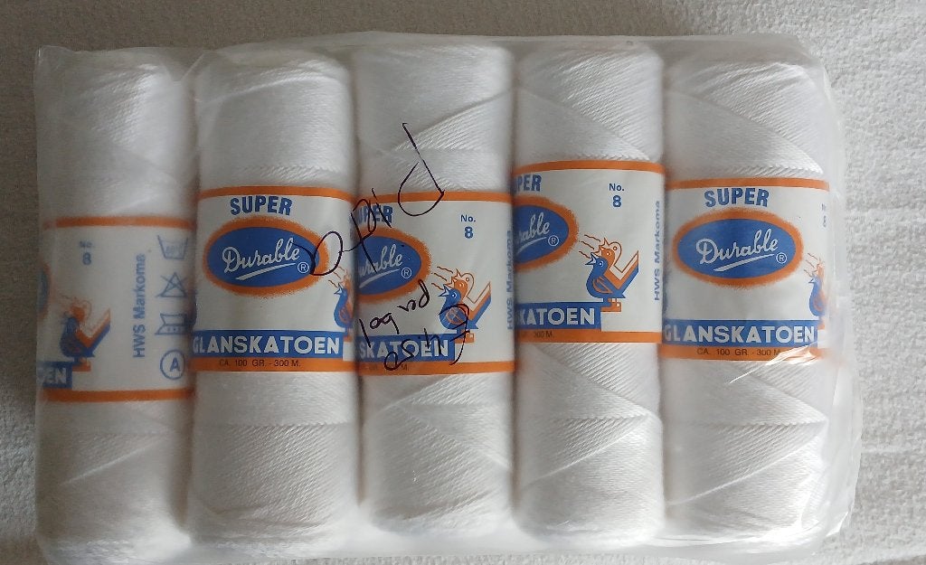 Durable Glanskatoen. 10 bollen, Ophalen of Verzenden, Nieuw, Breien of Haken, Wol of Garen