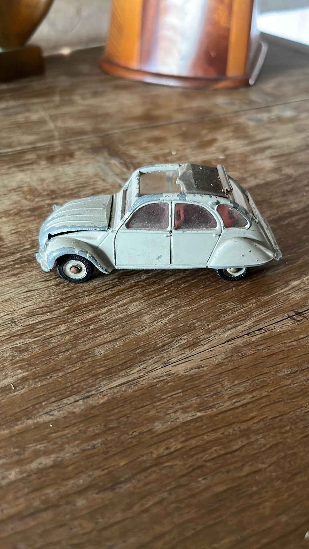 Bespeelde Dinky Toys 500 2CV Citröen Made in France, Ophalen of Verzenden, Gebruikt, Auto, Dinky Toys