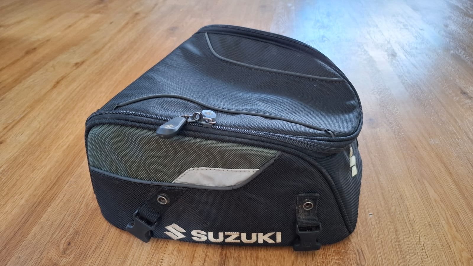 Zadeltasje Suzuki, Ophalen of Verzenden, Gebruikt