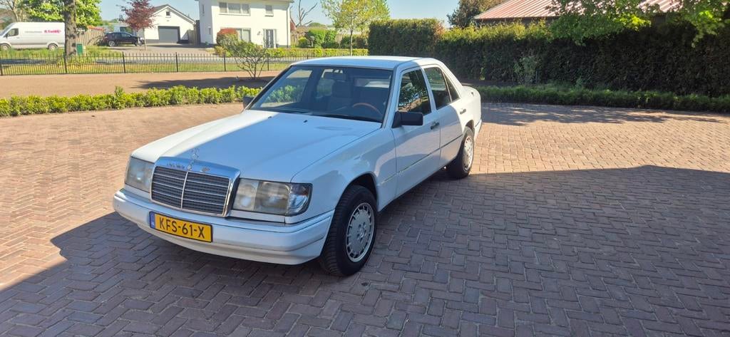 Mercedes w124 200 diesel 16-12-1986, Auto's, Particulier, Te koop