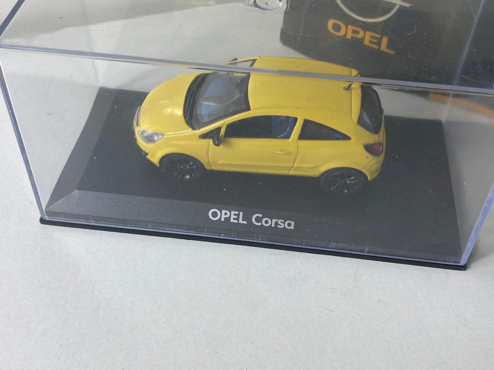 1:43 opel corsa-3deurs versie-from collection-, Hobby en Vrije tijd, Ophalen of Verzenden, Auto, Norev