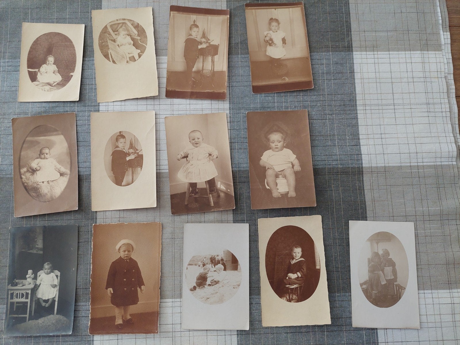 12 Ongelopen fotokaarten - rond 1918 - p.st. -, Foto, Ophalen of Verzenden, Zo goed als nieuw, Voor 1940