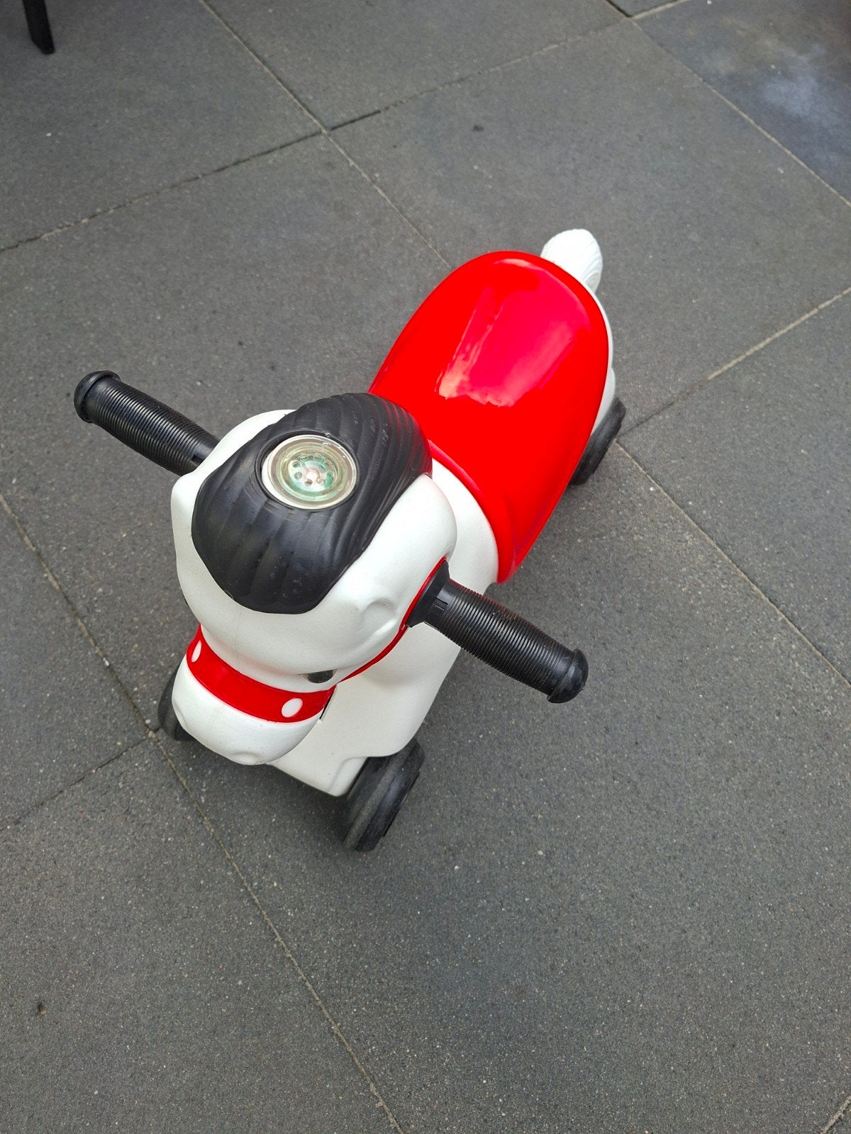 Loopfiets Paard met Geluid - Wit/Rood, Ophalen, Gebruikt, Loopfiets