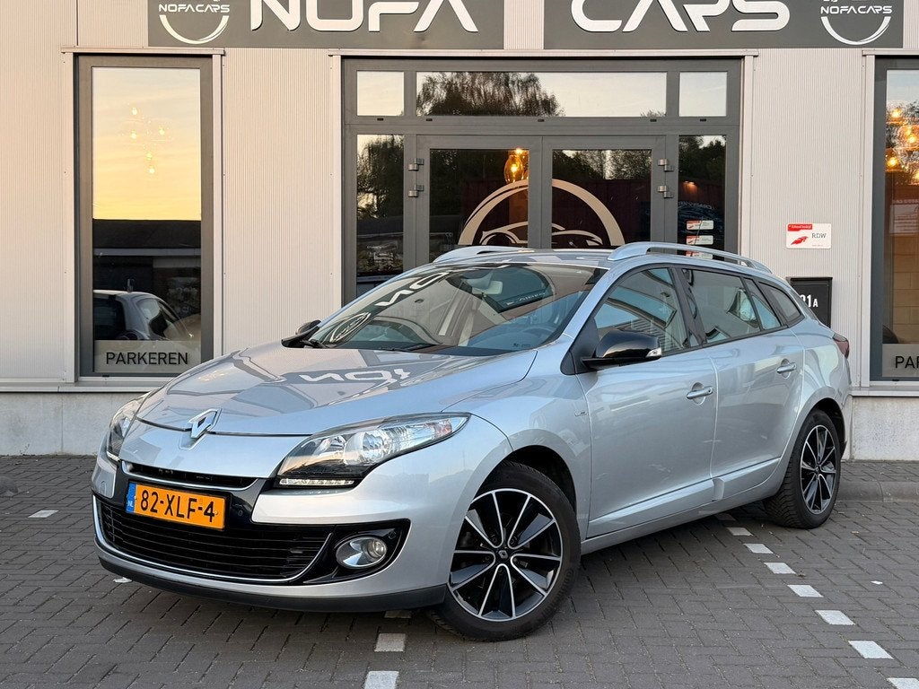 Renault Mégane Estate 1.2 TCe Bose|Camera|keyless|Trekhaak, Auto's, Renault, Bedrijf, Te koop, Mégane, ABS, Achteruitrijcamera
