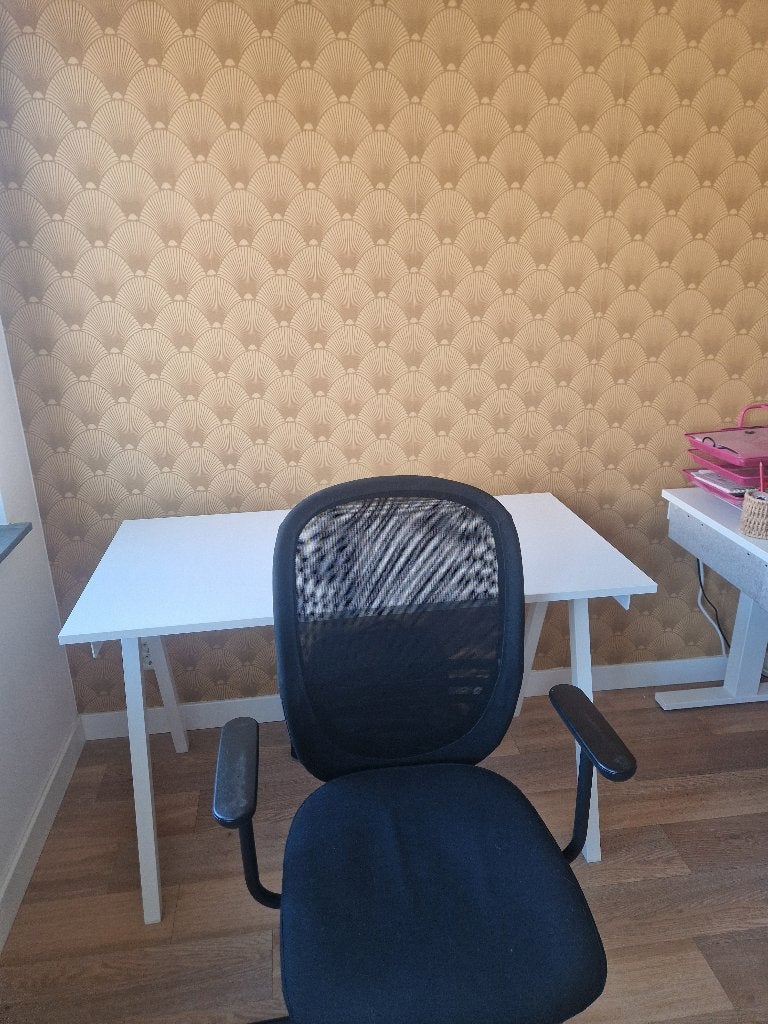 Ikea trotten bureau niet verstelbaar 120x 60 cm, Huis en Inrichting, Ophalen, Gebruikt, 120 cm, IKEA