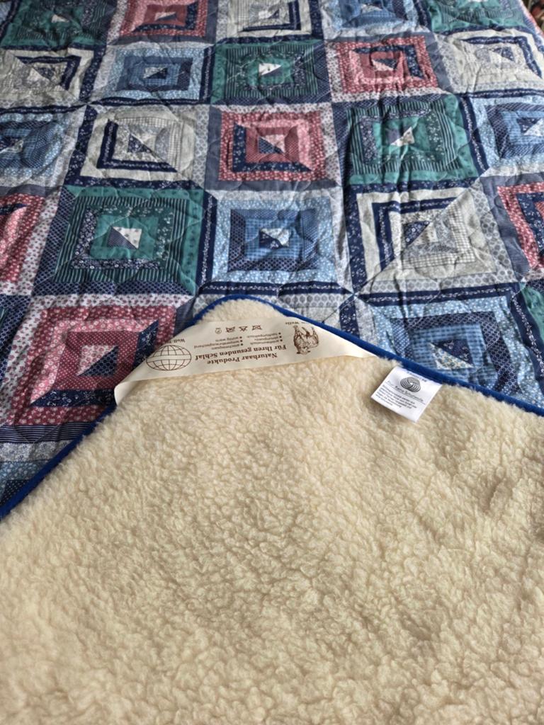 Flor wollen patchwork quilt deken, Huis en Inrichting, Ophalen of Verzenden, Zo goed als nieuw, Tweepersoons, Deken of Dekbed