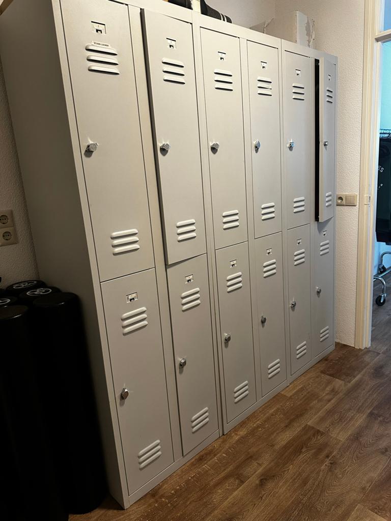 Lockers - 3 units met 4 lockers per unit, Ophalen, Gebruikt