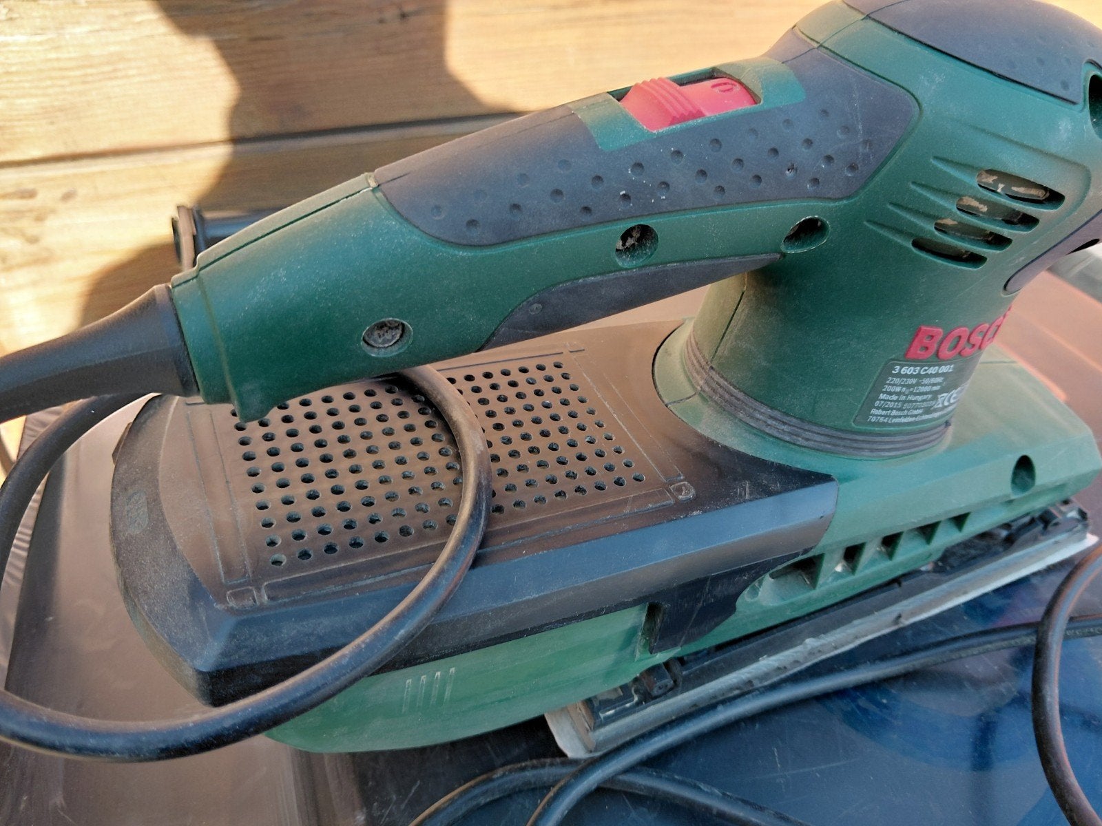 Bosch PSS 250 AE Vlakschuurmachine - Gebruikt, Doe-het-zelf en Verbouw, Ophalen, Gebruikt, Minder dan 600 watt, Vlakschuurmachine