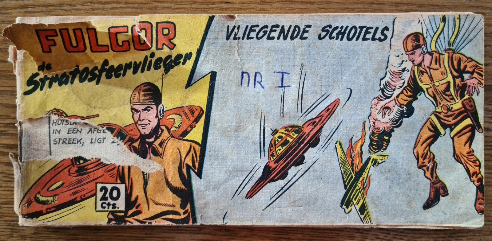 Fulgor: De Stratosfeervlieger - Vliegende Schotels (nr. 1), Eén stripboek, Ophalen of Verzenden, Gelezen